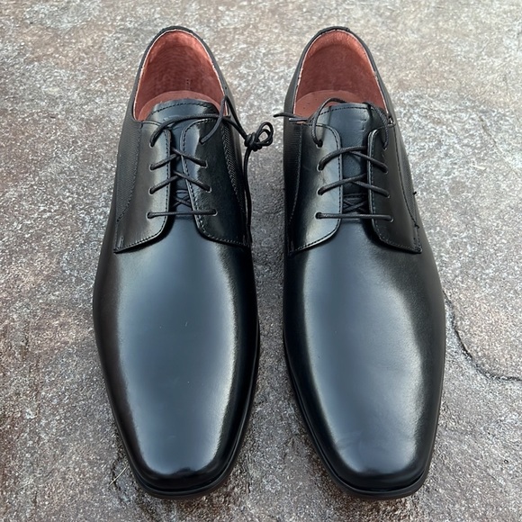 Florsheim Postino Plain Toe Oxford in Black